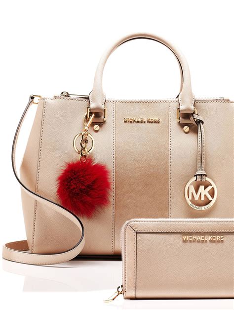 michael kors cheaper in paris|michael kors outlet.